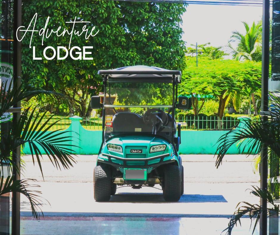 Hotel Adventure Lodge 哈科 外观 照片