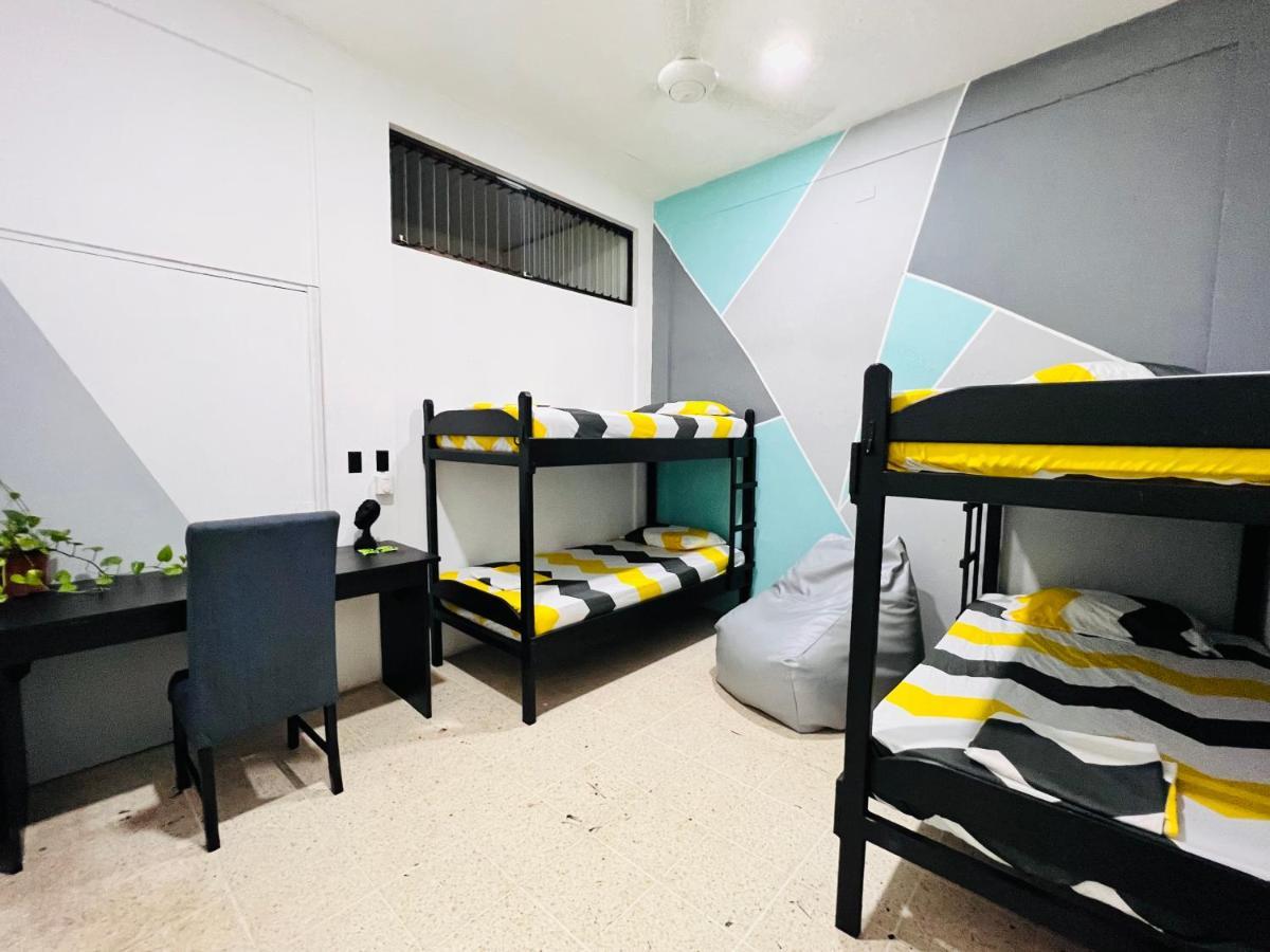 Hotel Adventure Lodge 哈科 外观 照片